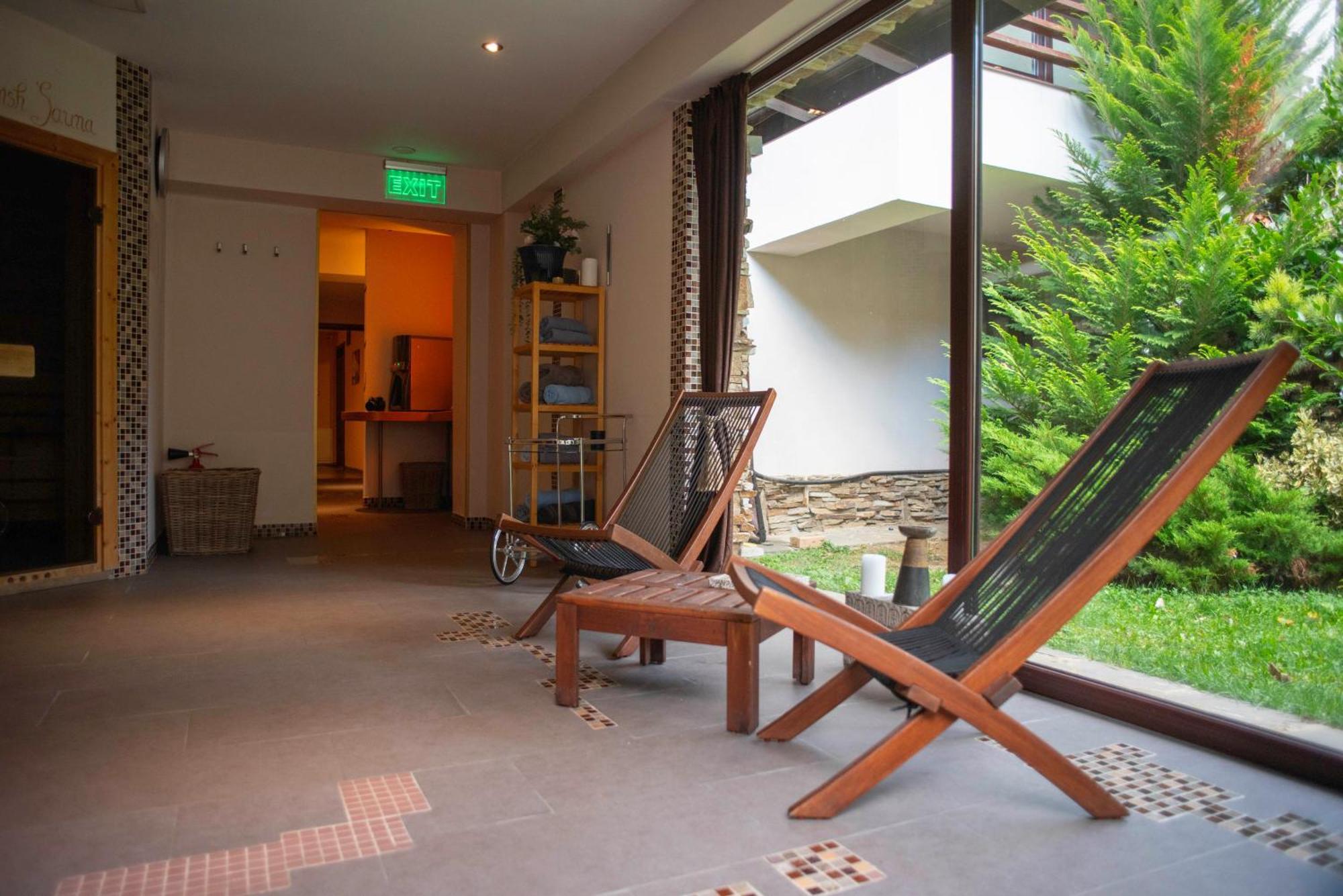 Paj Hotelul Retreat & Spa Sinaia Eksteriør bilde