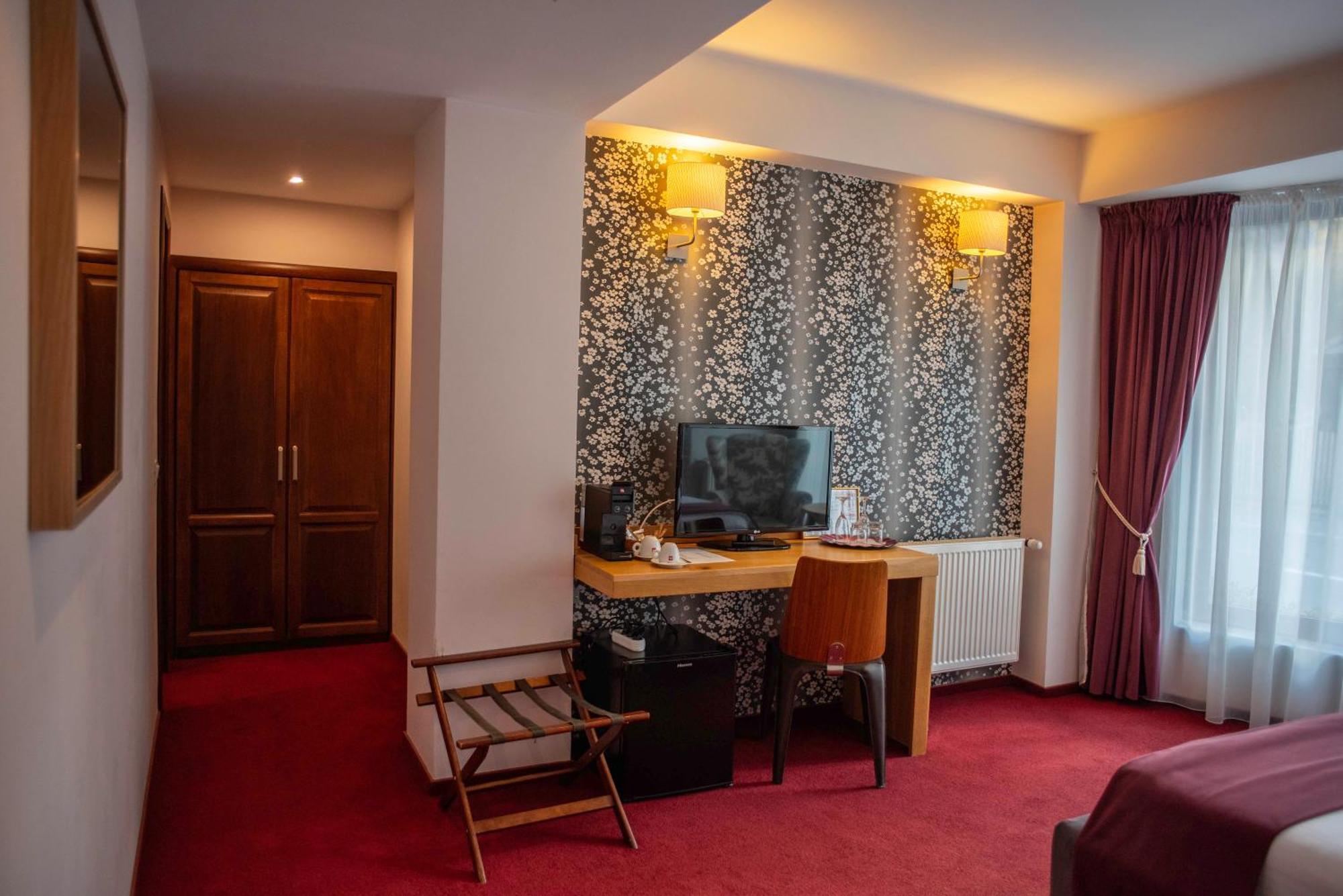 Paj Hotelul Retreat & Spa Sinaia Eksteriør bilde