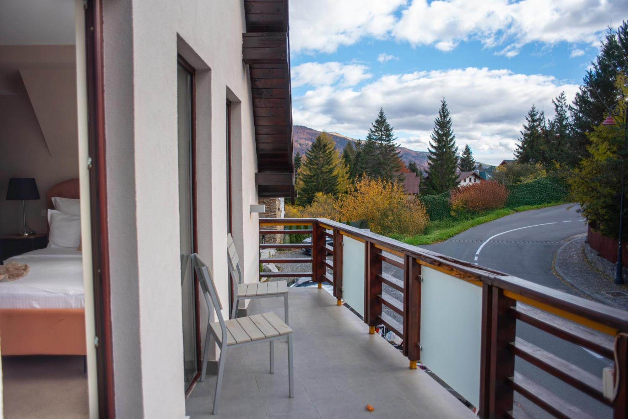 Paj Hotelul Retreat & Spa Sinaia Eksteriør bilde