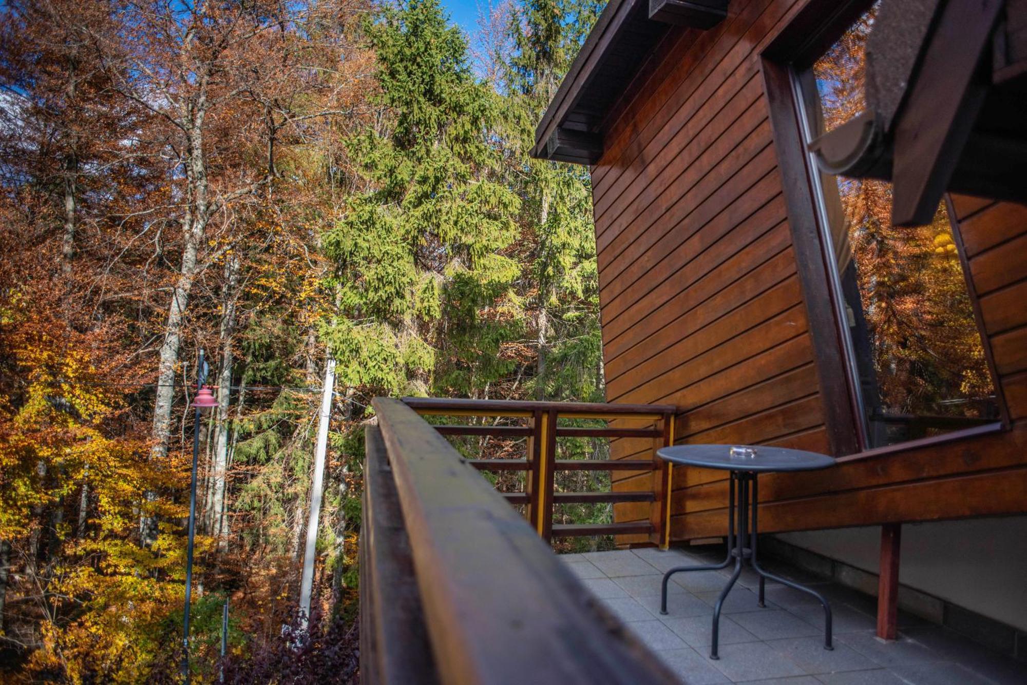 Paj Hotelul Retreat & Spa Sinaia Eksteriør bilde