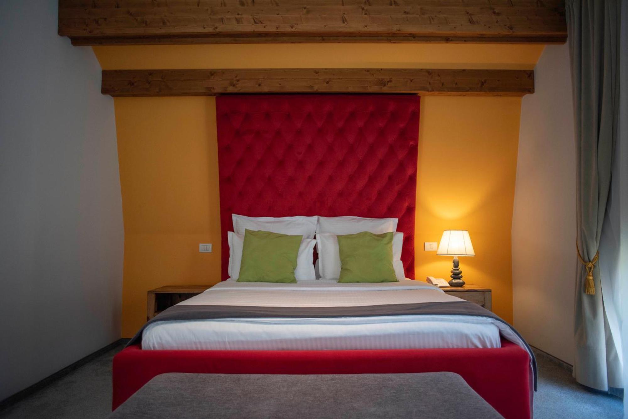 Paj Hotelul Retreat & Spa Sinaia Eksteriør bilde