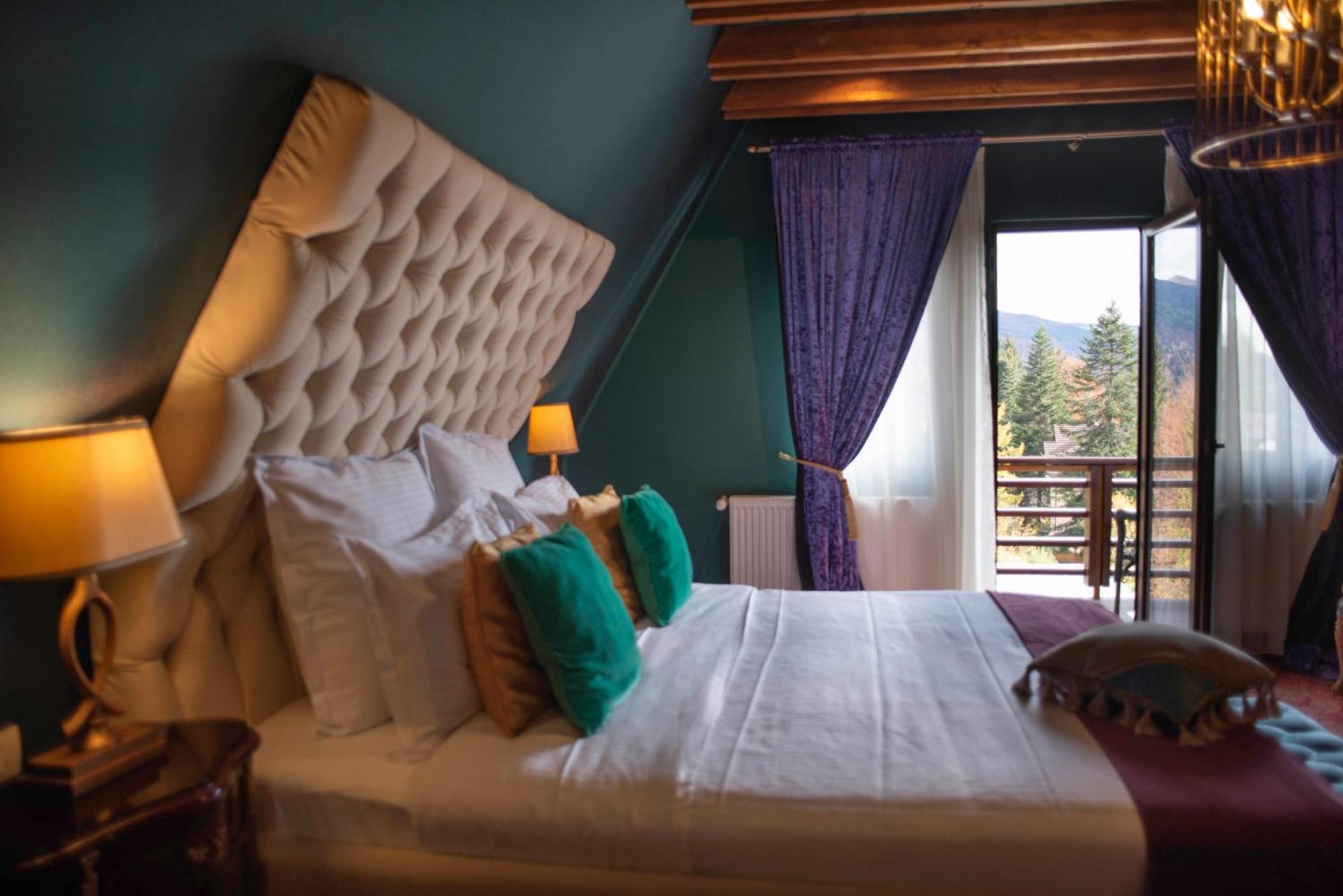 Paj Hotelul Retreat & Spa Sinaia Eksteriør bilde