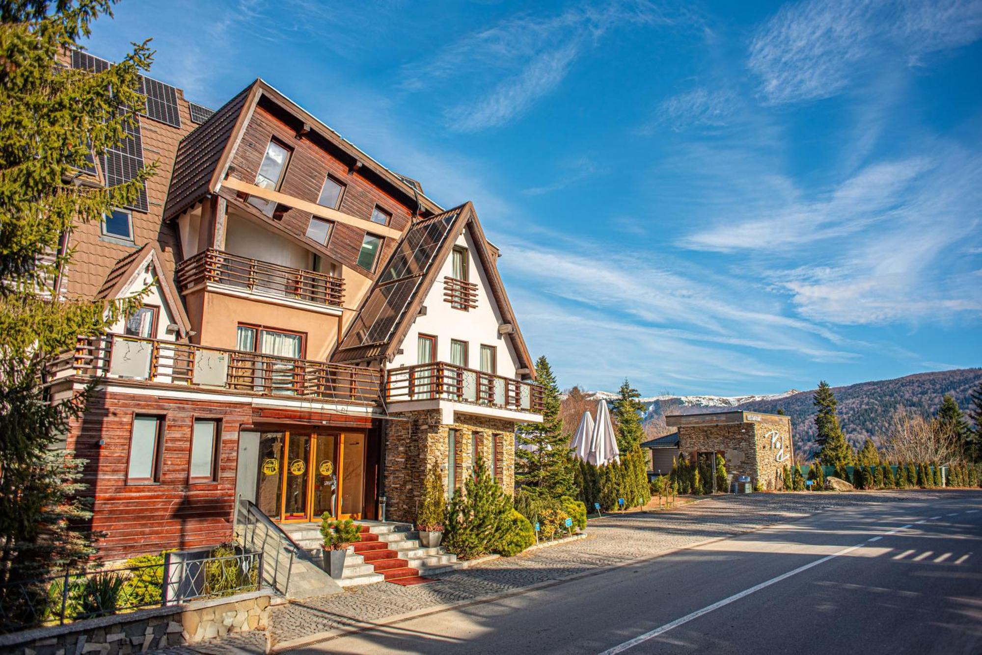 Paj Hotelul Retreat & Spa Sinaia Eksteriør bilde
